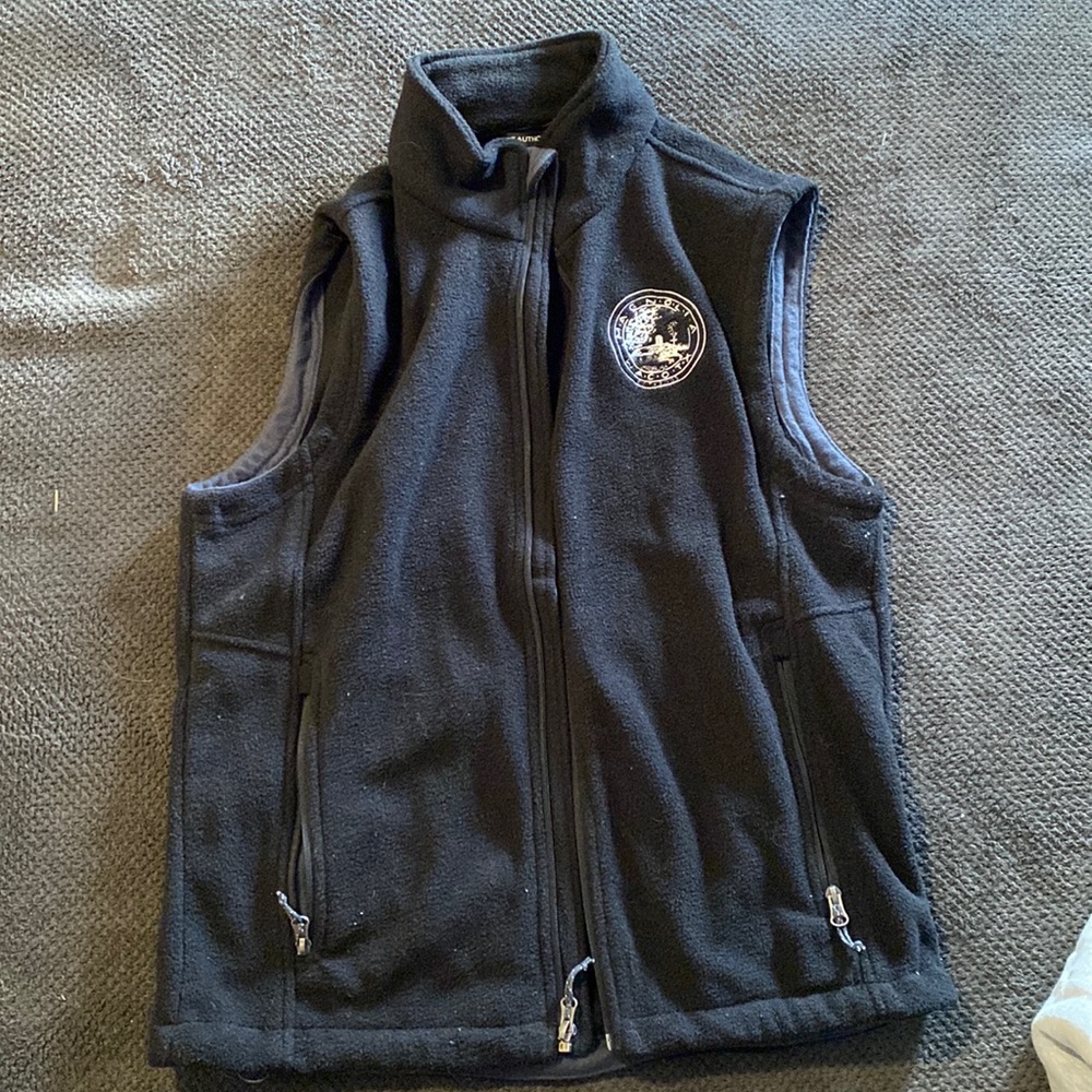 Black vest, port authority